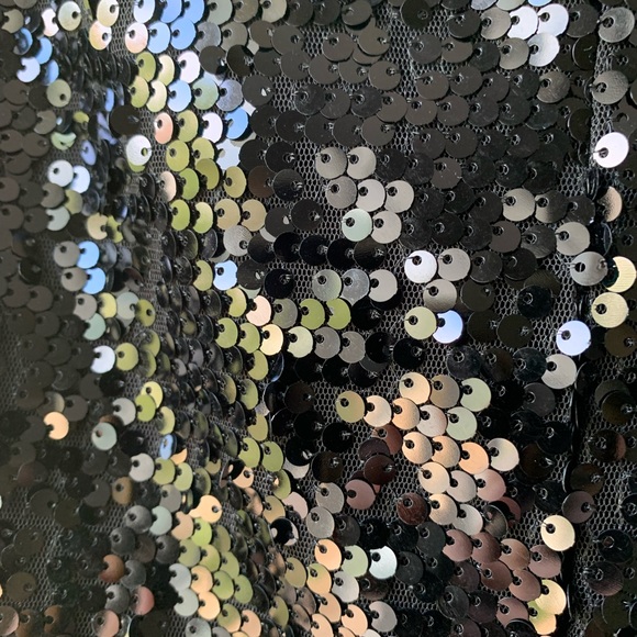 NWOT Calvin Klein Sequin Top - Picture 4 of 6